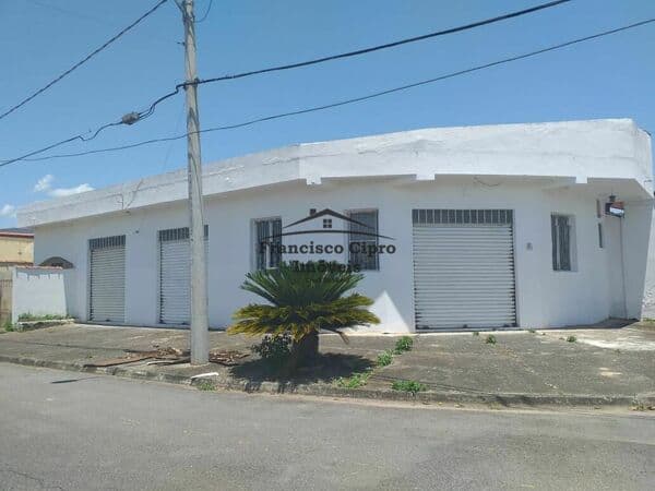 Ponto Comercial/Loja/Box em Guaratinguetá - Beira Rio II