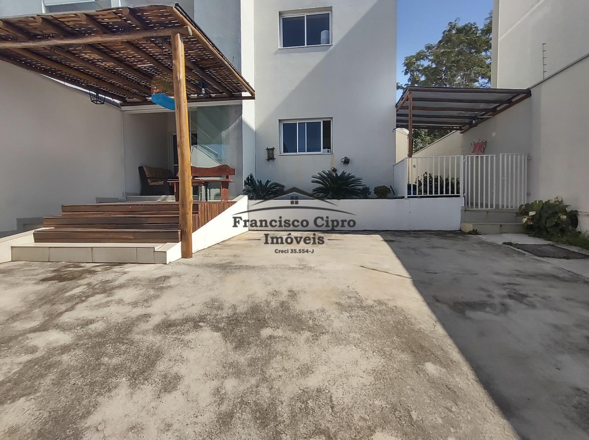 Apartamento em Guaratinguetá - Residencial Village Santana