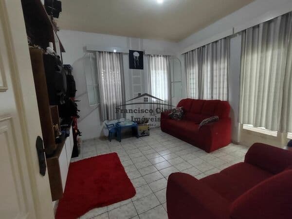 Casa em Guaratinguetá - Figueira