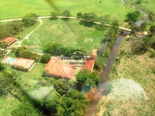 Fazenda/Sítios/Chácaras em Cachoeira Paulista - Embaú
