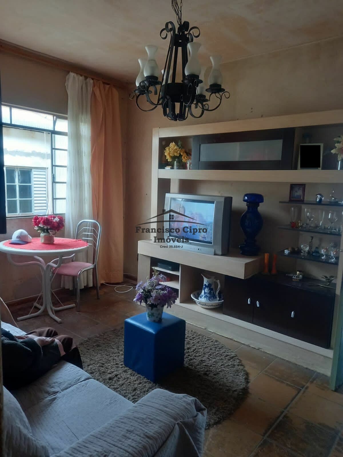 Casa em Guaratinguetá - Nova Guará