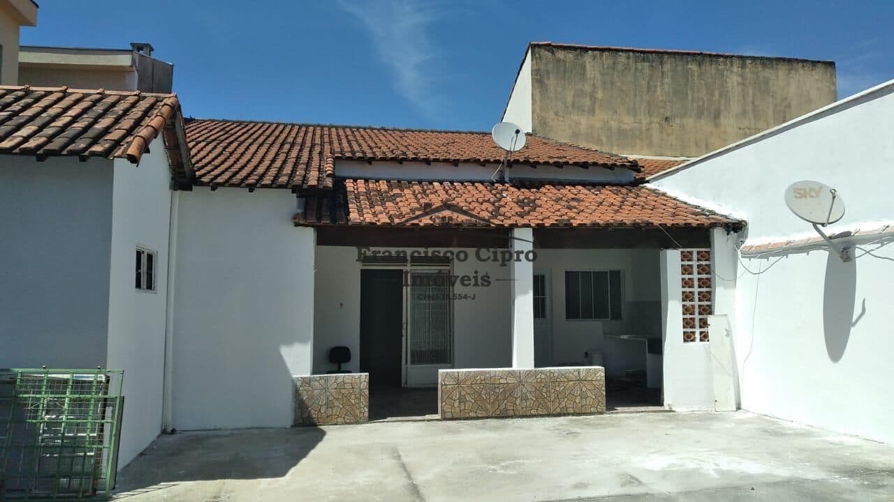 Casa em Guaratinguetá - Jardim Bela Vista
