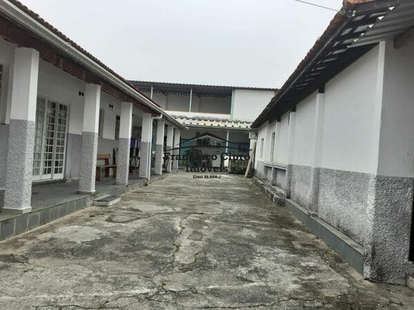 Casa em Guaratinguetá - São Dimas