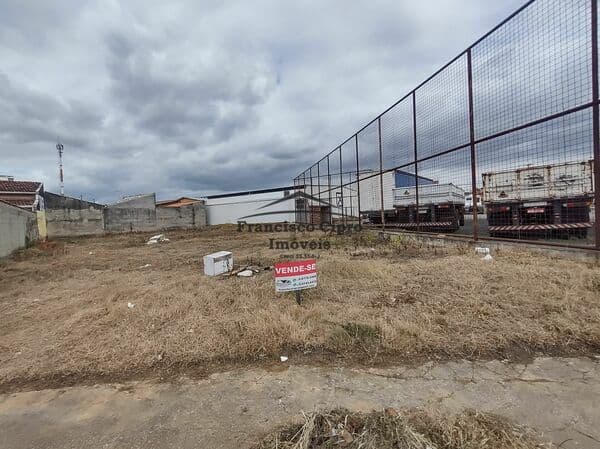 Lote/Terreno em Guaratinguetá - Jardim do Vale II