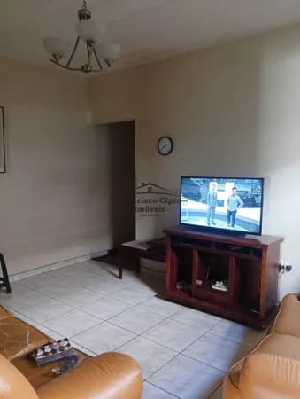Casa em Guaratinguetá - São Dimas