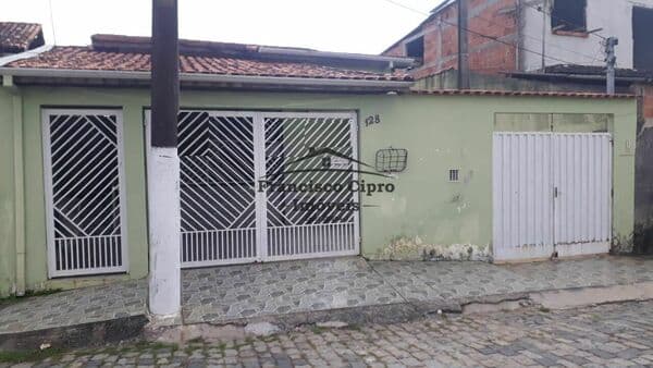 Casa em Guaratinguetá - Nova Guará