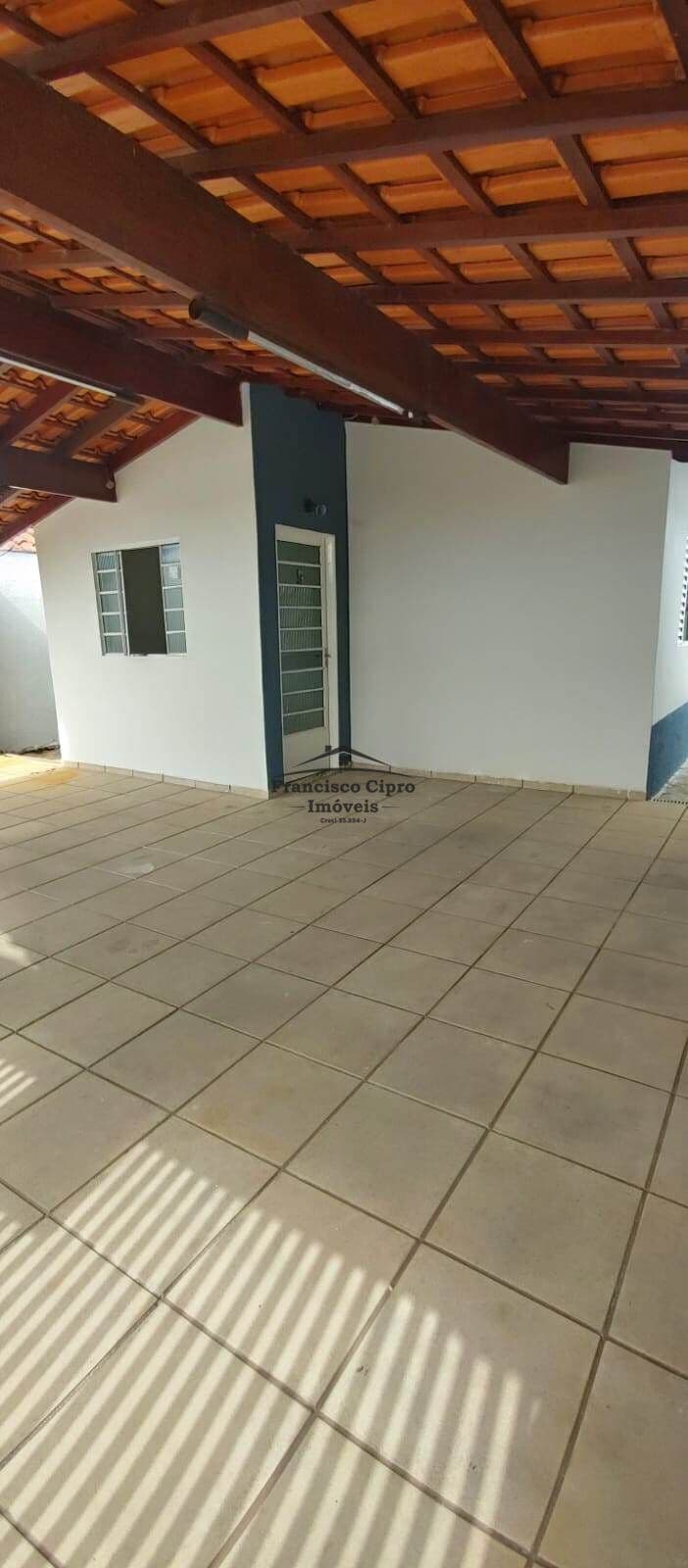 Casa em Guaratinguetá - Vila Municipal I