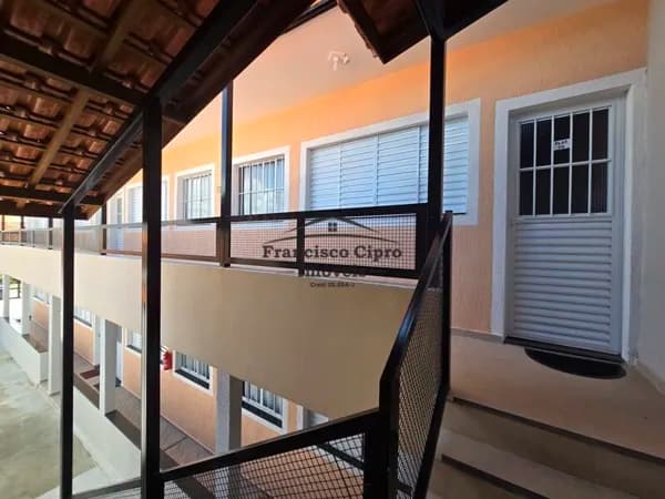 Prédio/Edifício Inteiro em Guaratinguetá - Vila Eliana Maria - Vila Molica