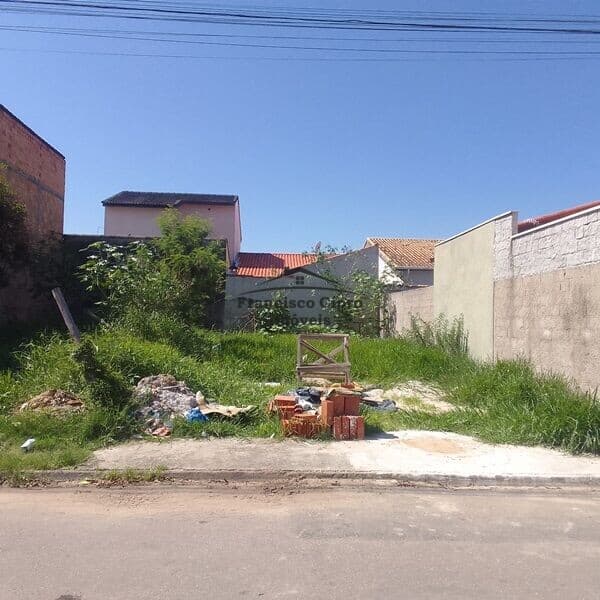 Lote/Terreno em Guaratinguetá - Jardim Esperança