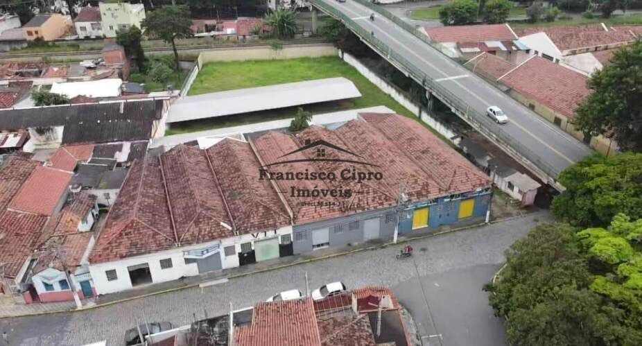 Galpão/Depósito/Armazém em Guaratinguetá - São Gonçalo
