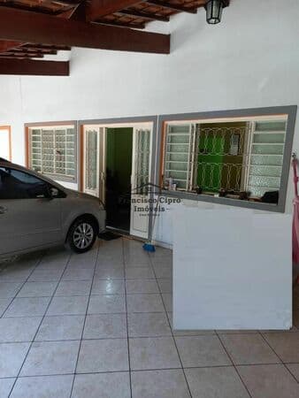 Casa em Guaratinguetá - Parque do Sol