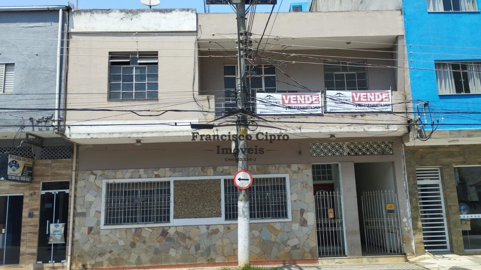 Sobrado em Aparecida - Santa Rita