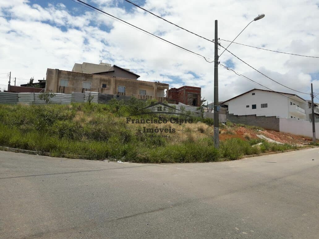 Lote/Terreno em Guaratinguetá - Residencial Village Santana
