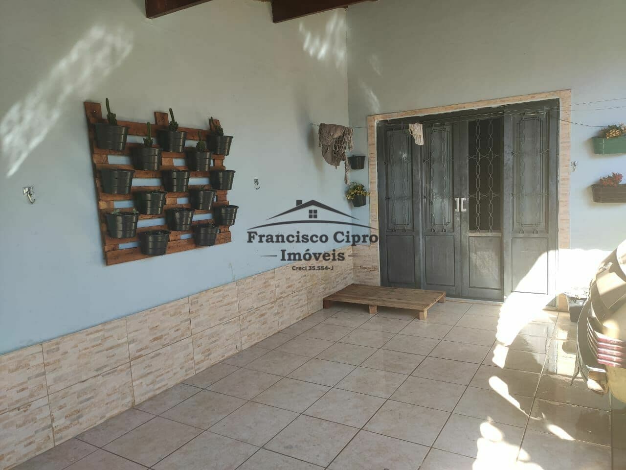 Casa em Guaratinguetá - Jardim Esperança