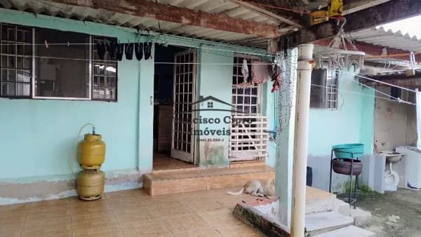 Casa em Guaratinguetá - Jardim Aeroporto