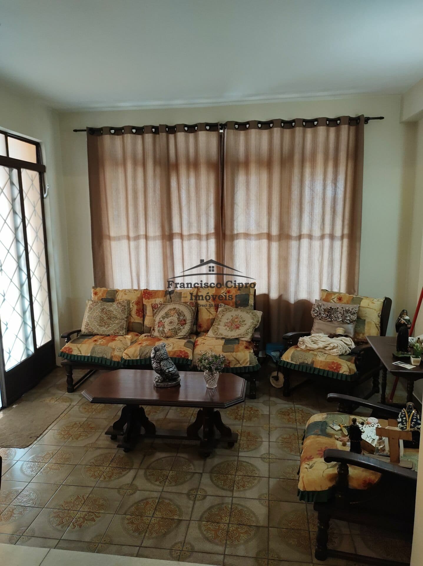 Casa em Guaratinguetá - Pedregulho