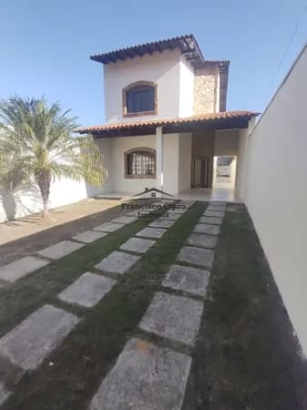 Sobrado em Guaratinguetá - Pedregulho