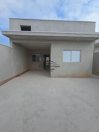 Casa em Guaratinguetá - Residencial Jardim das Figueiras