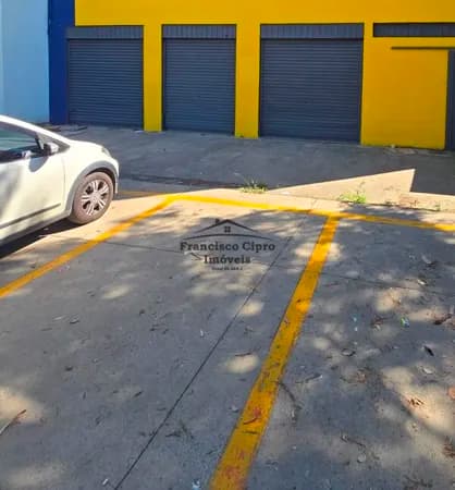 Ponto Comercial/Loja/Box em Guaratinguetá - Centro