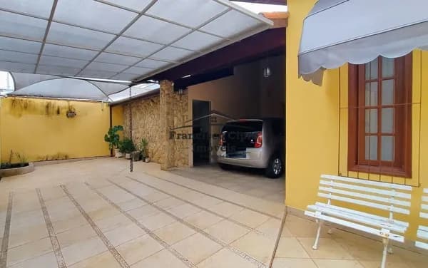 Casa em Guaratinguetá - Parque das Alamedas