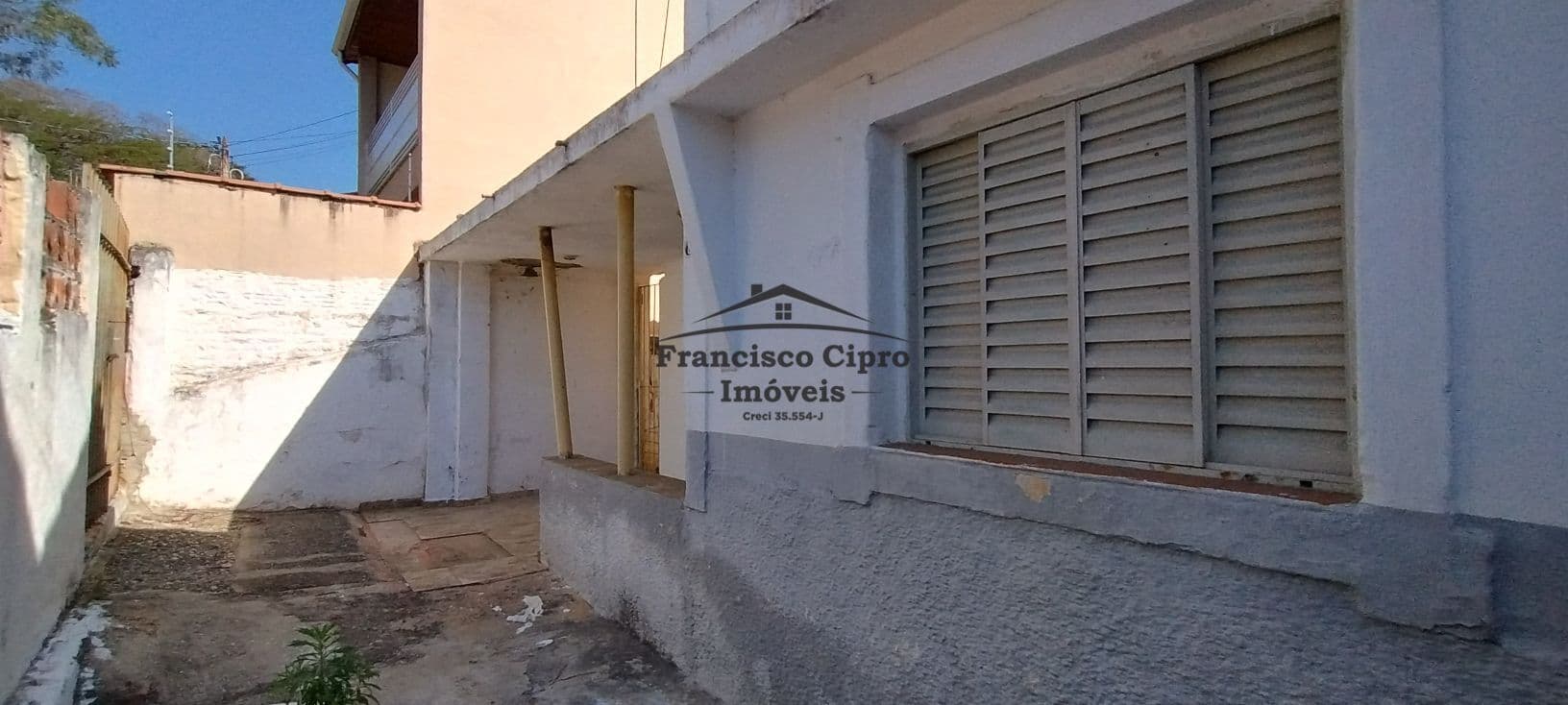 Casa em Guaratinguetá - Jardim Coelho Neto
