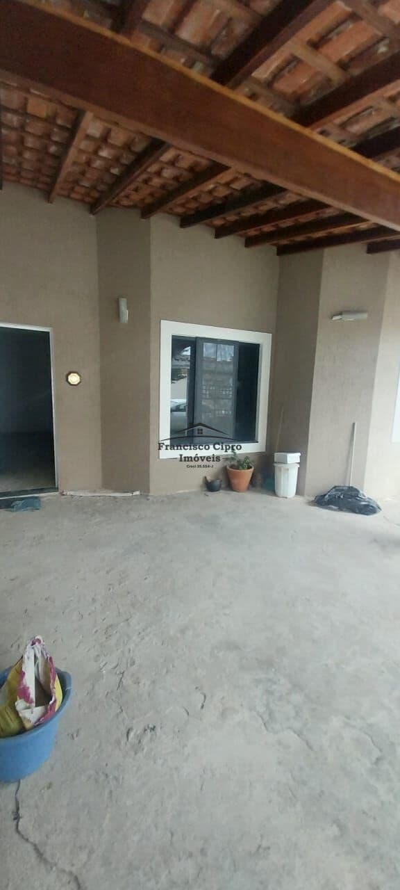 Casa em Guaratinguetá - Residencial Village Santana