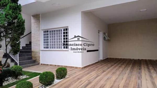 Casa em Guaratinguetá - Portal das Colinas