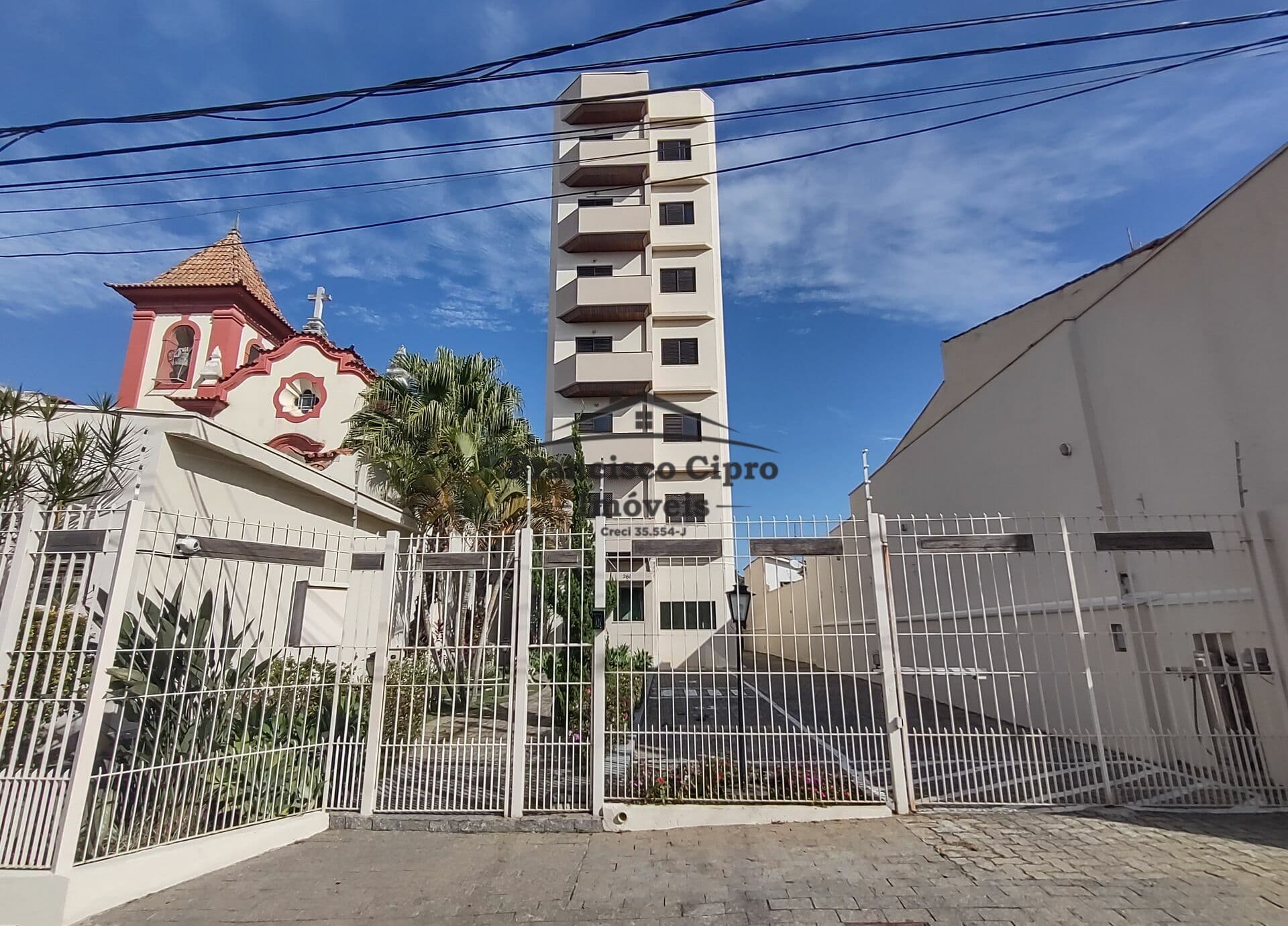 Apartamento em Guaratinguetá - Centro