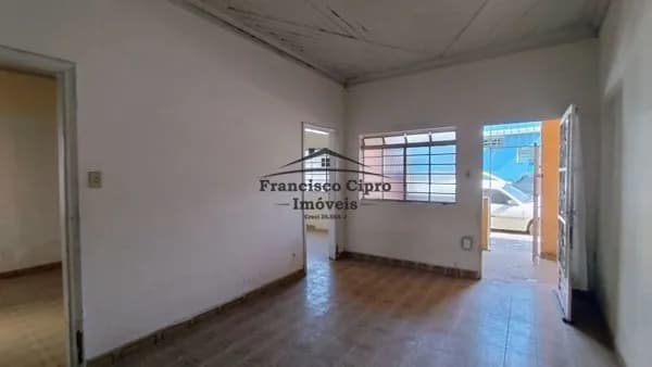 Casa em Guaratinguetá - Campo do Galvão