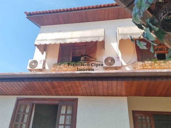 Sobrado em Guaratinguetá - Portal das Colinas