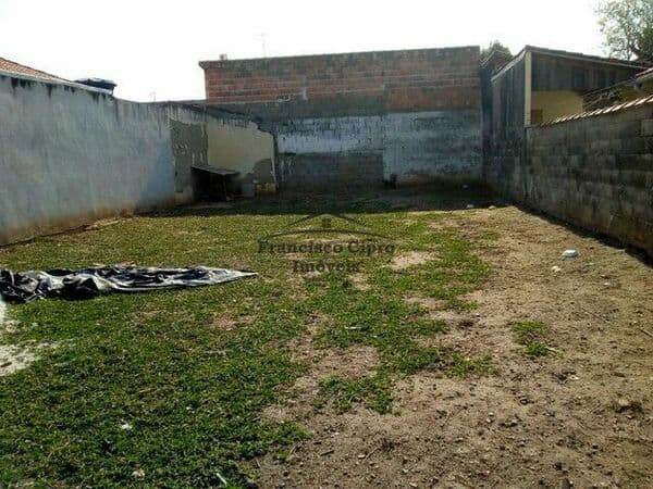 Lote/Terreno em Guaratinguetá - Engenheiro Neiva