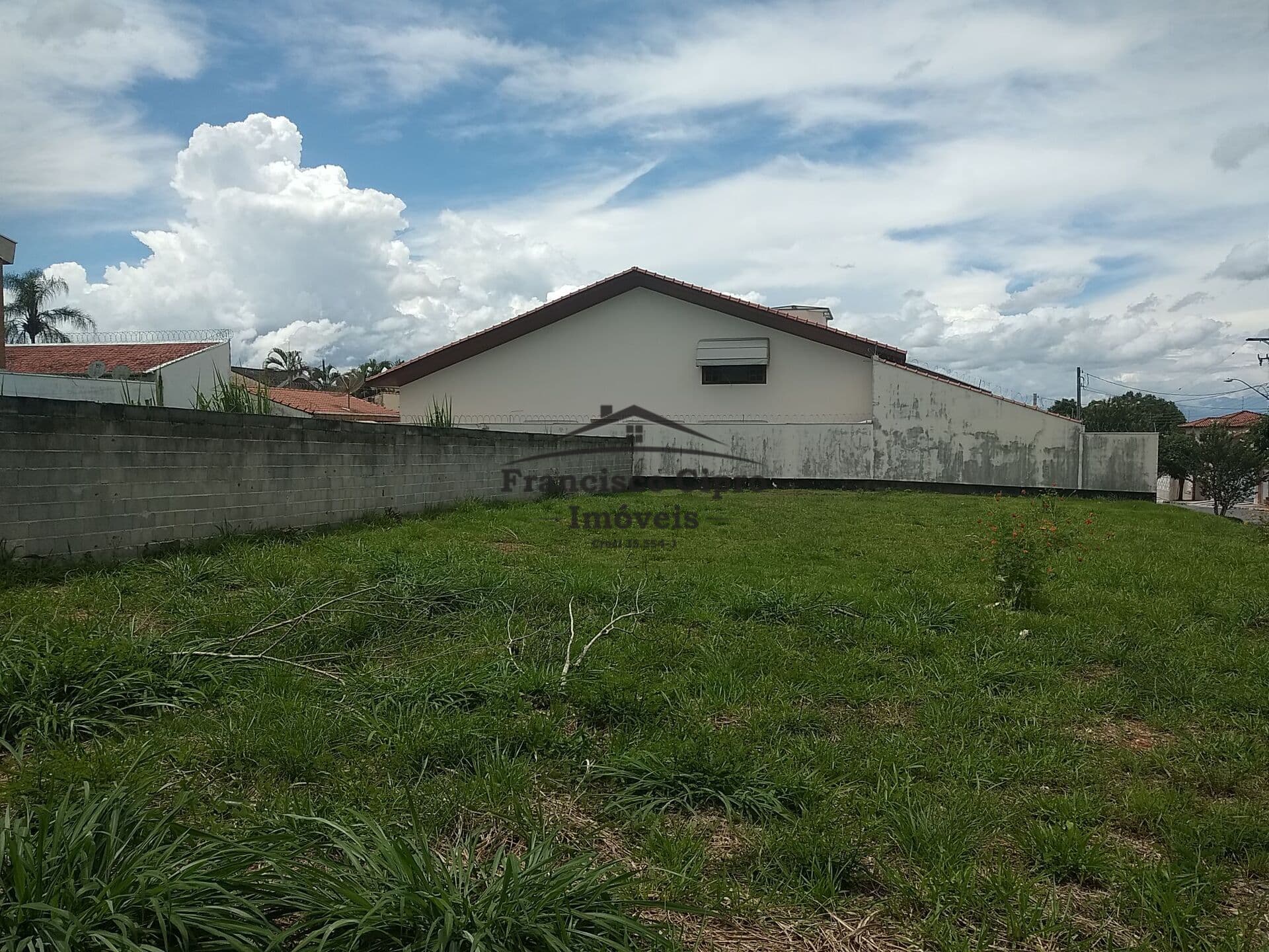 Lote/Terreno em Guaratinguetá - Parque Residencial Mirante do Vale