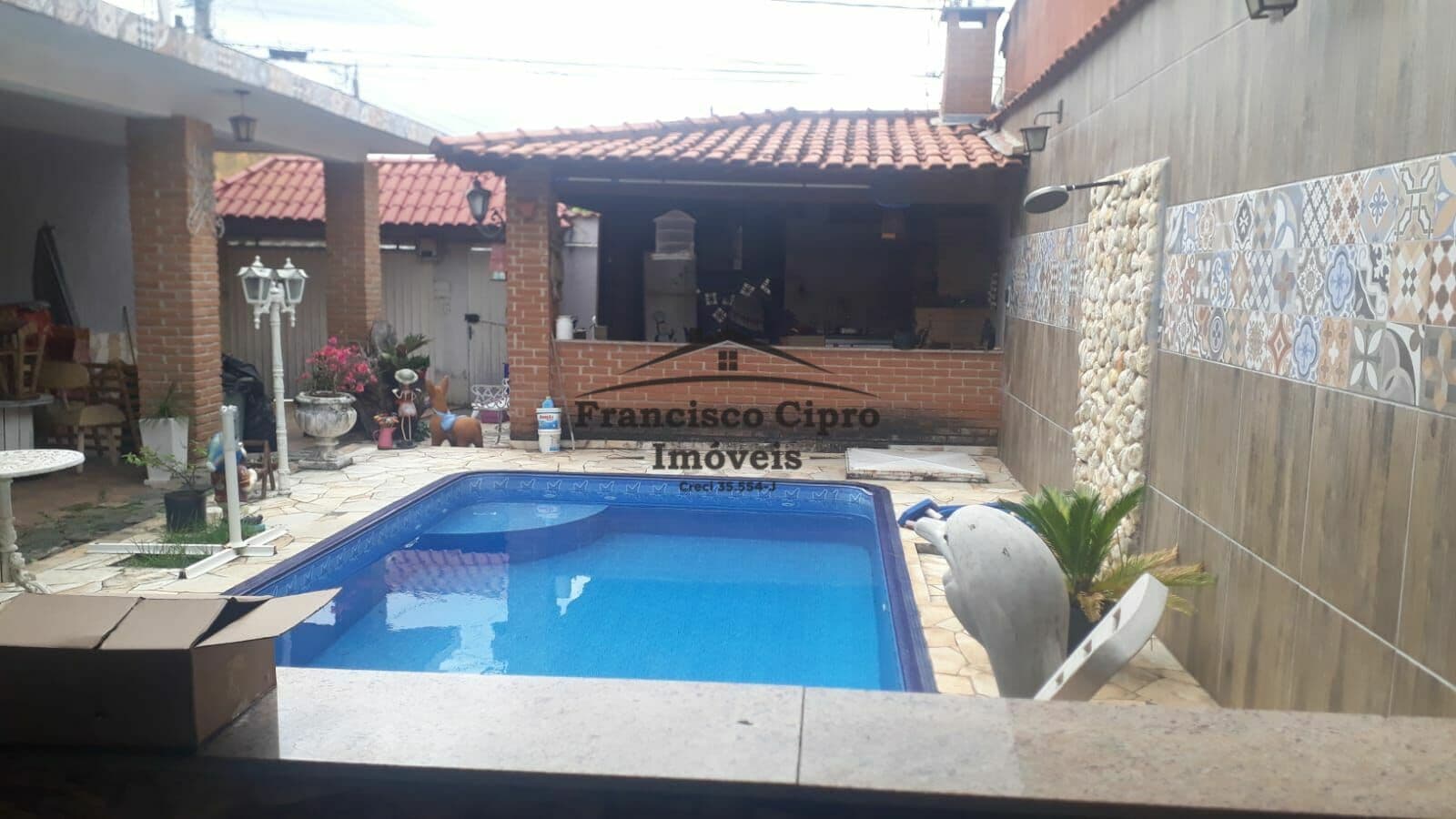 Casa em Guaratinguetá - Parque do Sol