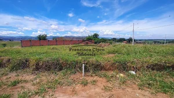 Lote/Terreno em Guaratinguetá - Pingo de Ouro