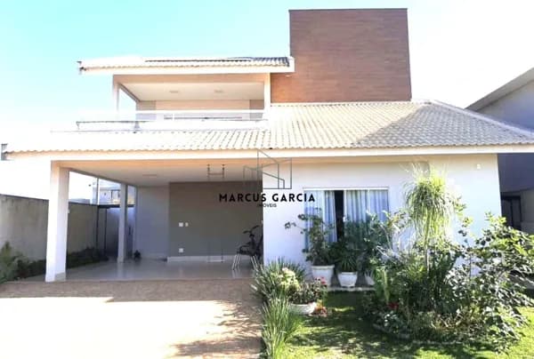 🏡 Casa/Sobrado de Alto Padrão à Venda no Condomínio Royal Boulevard Residence & Resort – Ibiporã/PR