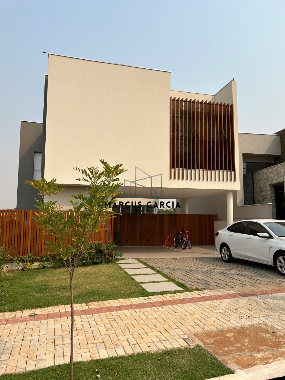 ✨ Casa / Sobrado à Venda no Condomínio Aranguá – Parque Tauá | Londrina/PR ✨