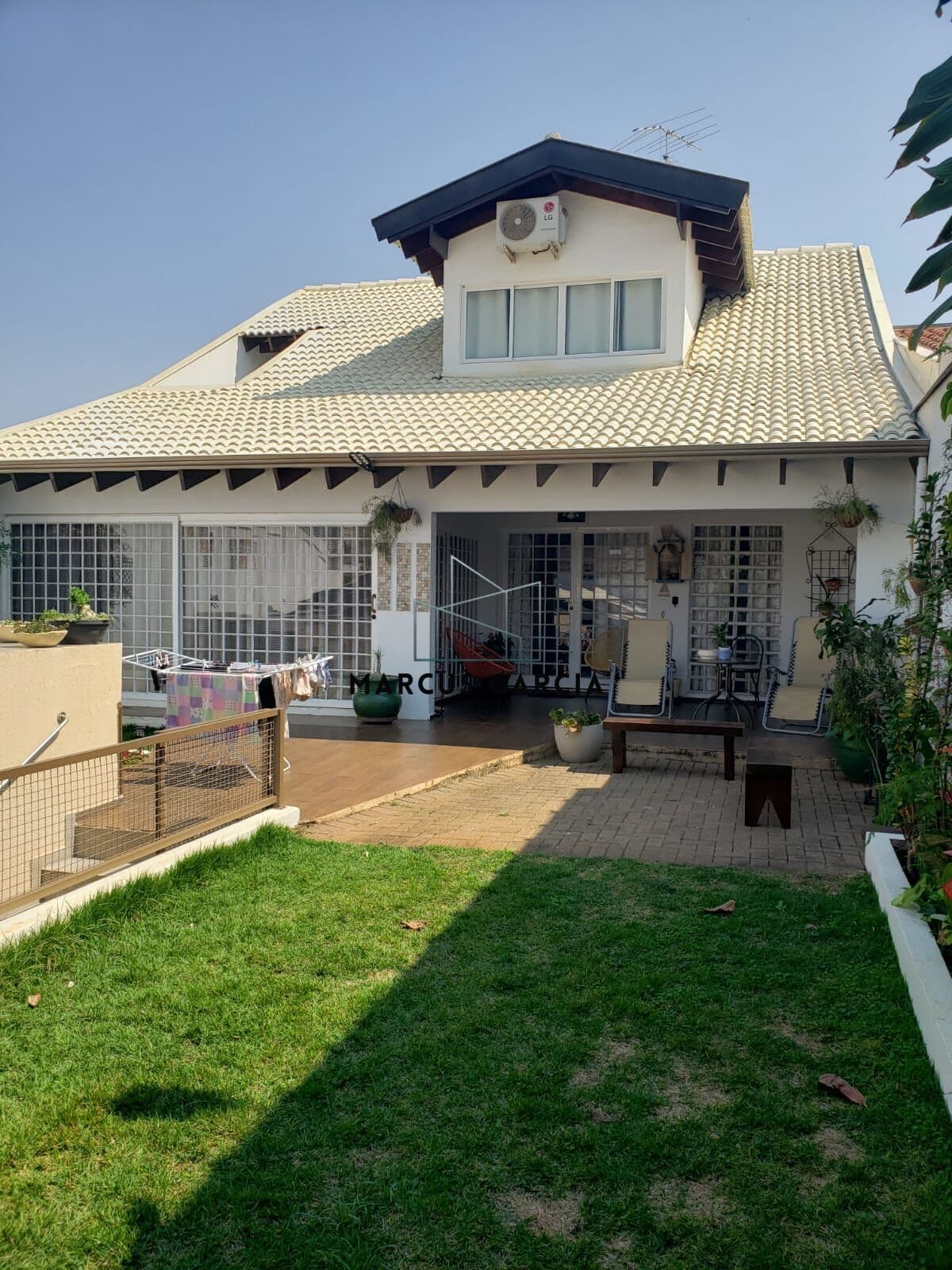🏡 Casa à Venda no Jardim Califórnia – Região Leste de Londrina/PR