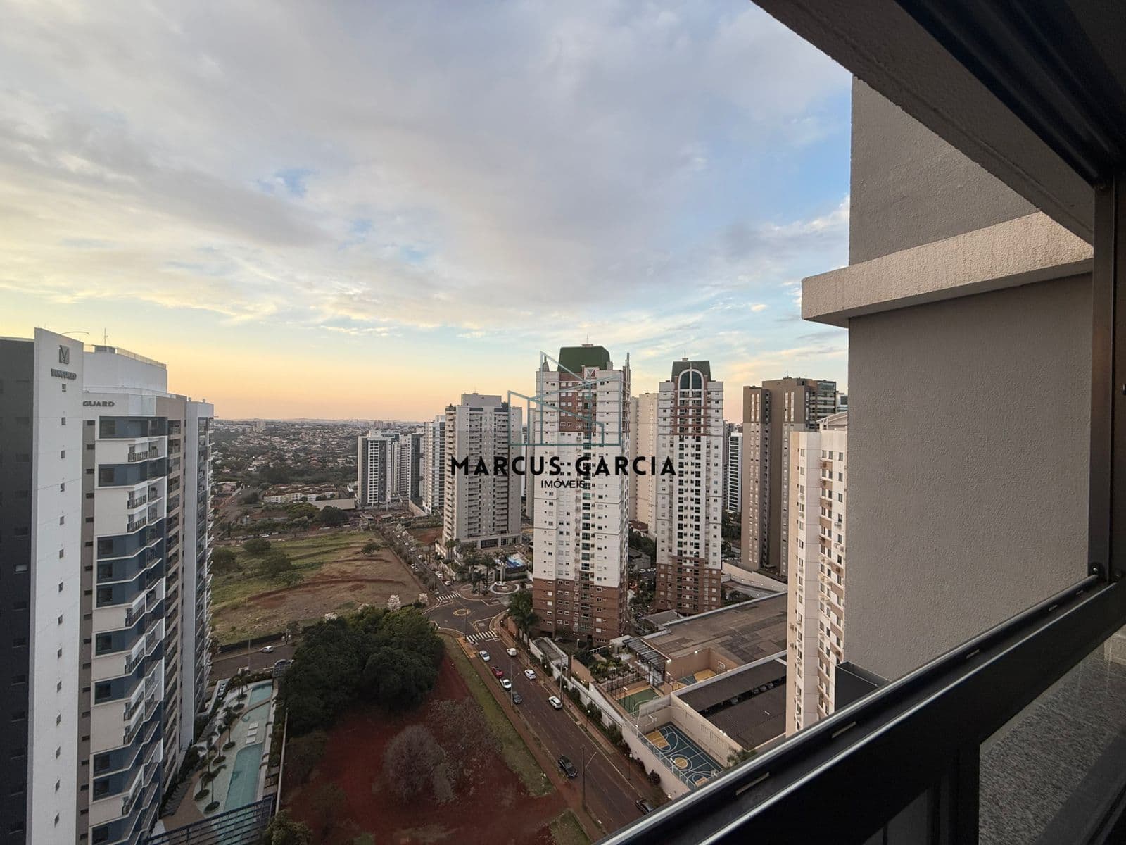 ✨ Apartamento à Venda no Edifício Arch Palhano – Gleba Palhano | Londrina/PR ✨