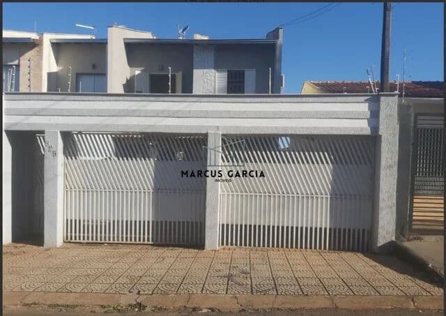 Casa / Sobrado à Venda – Jardim Portal de Versales 1 | Londrina/PR ✨