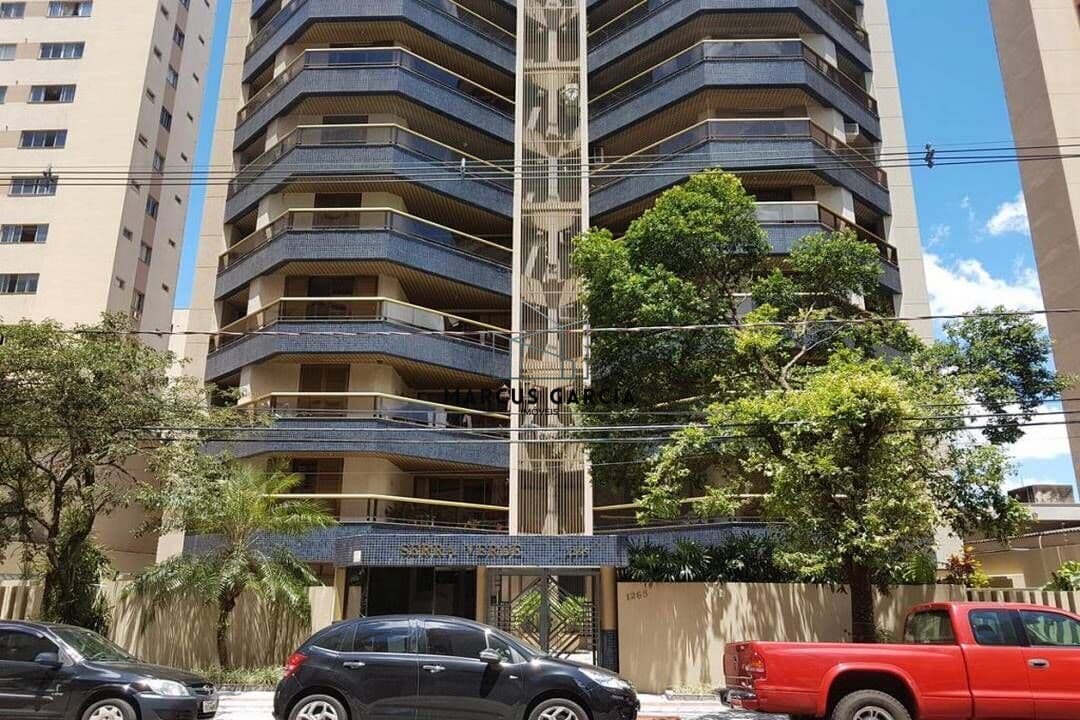 Apartamento à Venda no Edifício Serra Verde – Centro de Londrina/PR 179m² | Andar Alto | 3 Quartos | Lazer | 2 Vagas