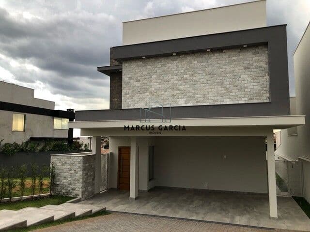 Casa / Sobrado à Venda no Condomínio Tangará – Parque Tauá | Londrina/PR ✨