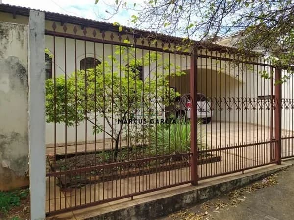 Casa á venda no Jardim Londrilar em Londrina/Pr