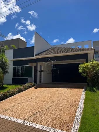 Casa Térrea Alto Padrão à Venda no Royal Forest Londrina | 4 Quartos (3 Suíte) | Espaço Gourmet | Armários Planejados | Condomínio Fechado com Lazer Completo