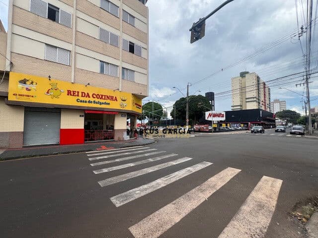 Apartamento à venda no Edifício Marumby – Centro de Londrina/PR | 2 quartos | 68m² | 1 vaga