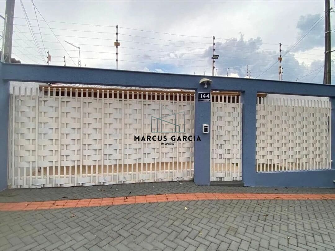 CASA À VENDA NO JARDIM NOVO AEROPORTO EM LONDRINA/PR – LOCALIZAÇÃO PRIVILEGIADA A 150M DA PRAÇA NISHINOMIYA