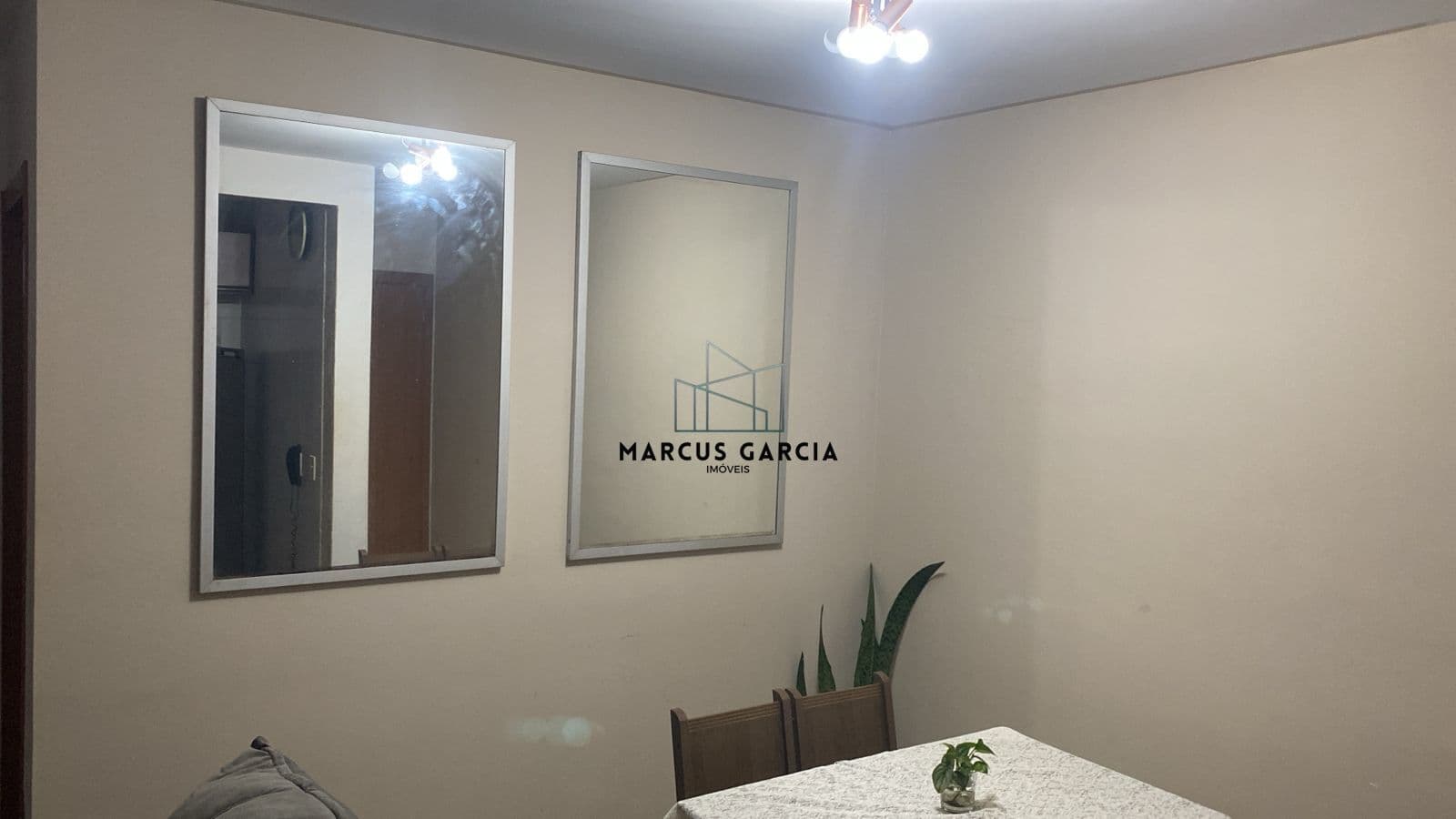 Apartamento à Venda no Residencial Lyon – 2 Quartos | Andar Alto | Porcelanato | Ar-Condicionado | Lazer Completo | Londrina/PR