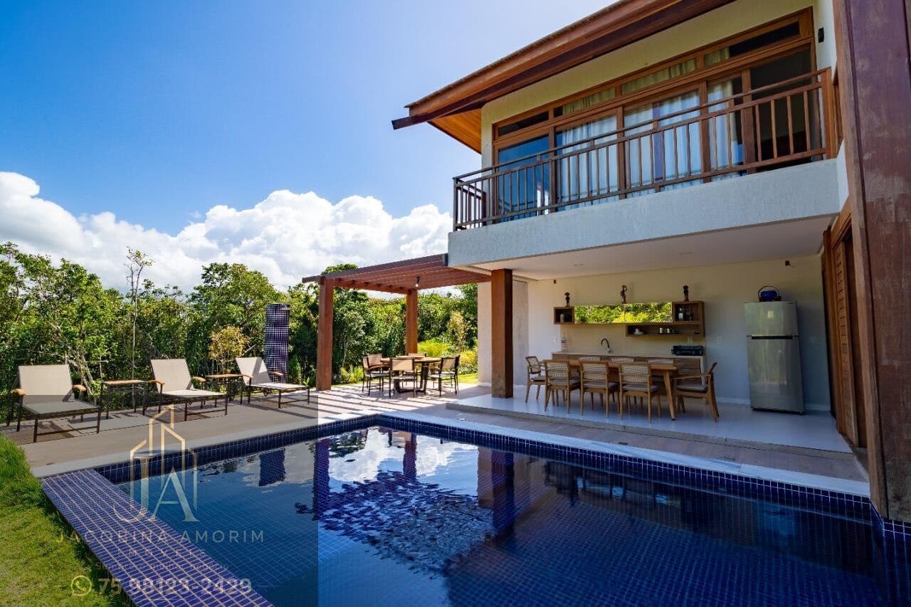 Casa maravilhosa mobiliada em alto estilo em condomínio na Praia do Forte
