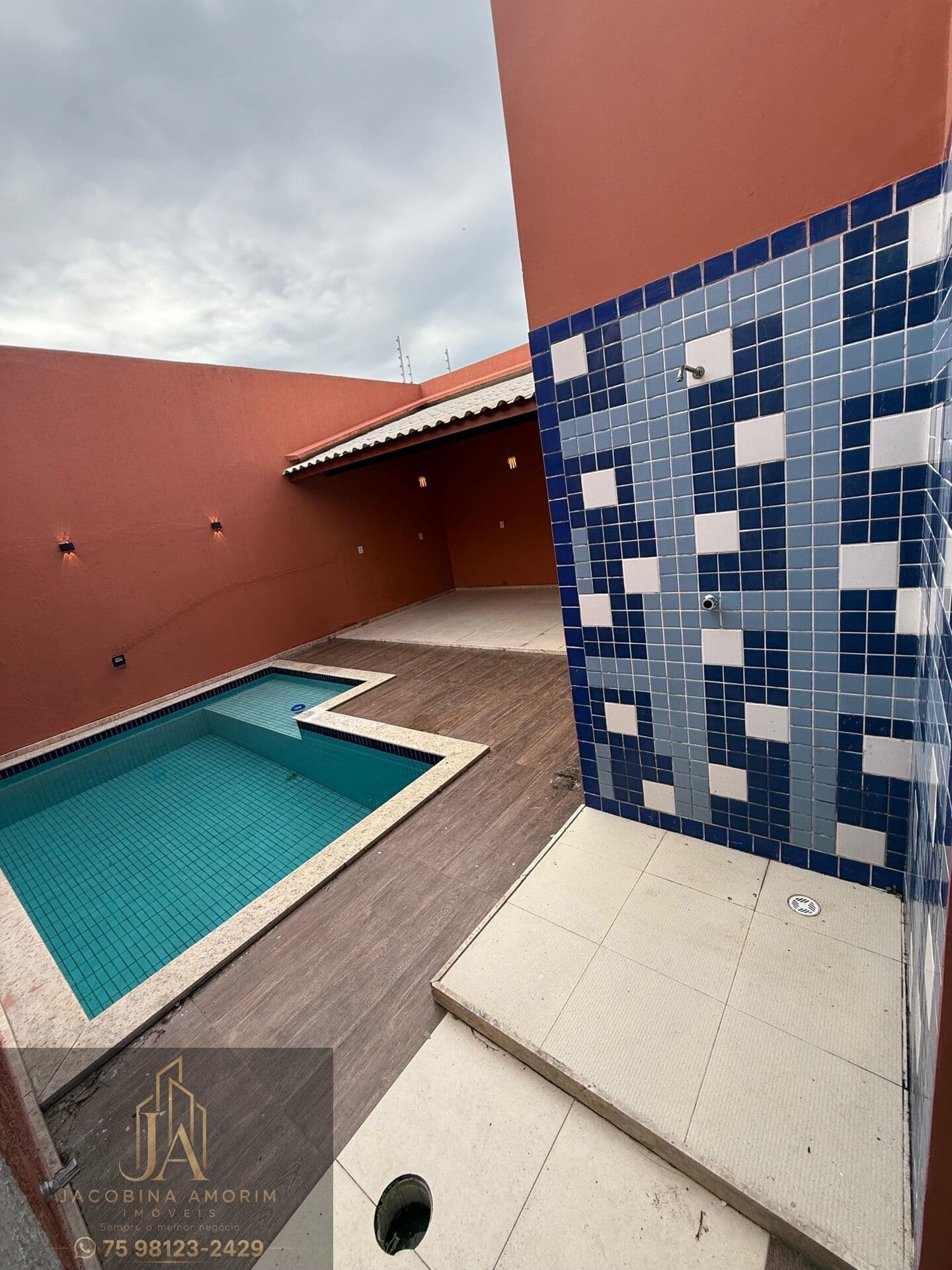 Casa linda na Centenário (Sim) em rua muito segura