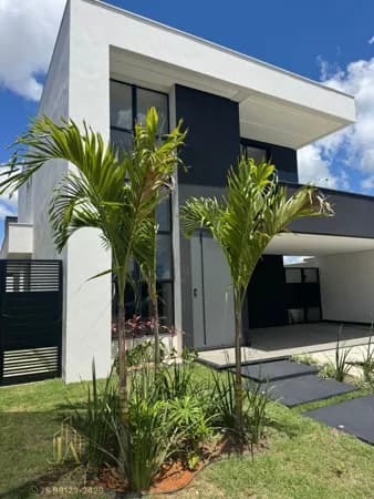 Casa Alto Padrão no DAMHA 1