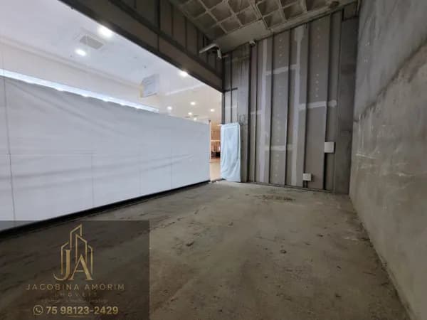 Sala Comercial em Edifício Charmant, Feira de Santana/BA
